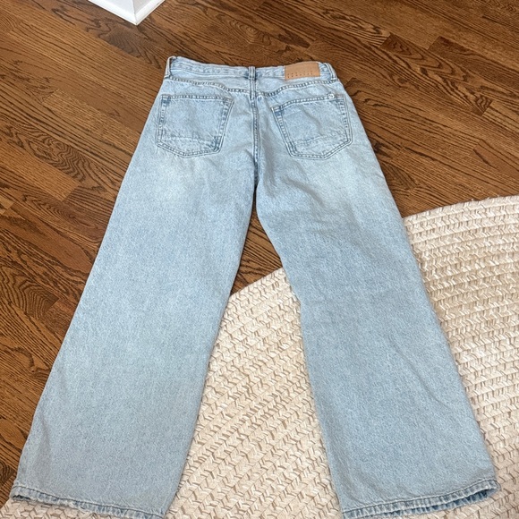 Pacsun Unisex Stylish Light Blue Women's Jeans extra baggy - Picture 2 of 16